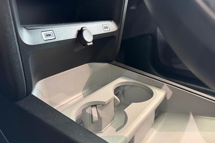 Rød Citroën ë-C5 Aircross fra 2025