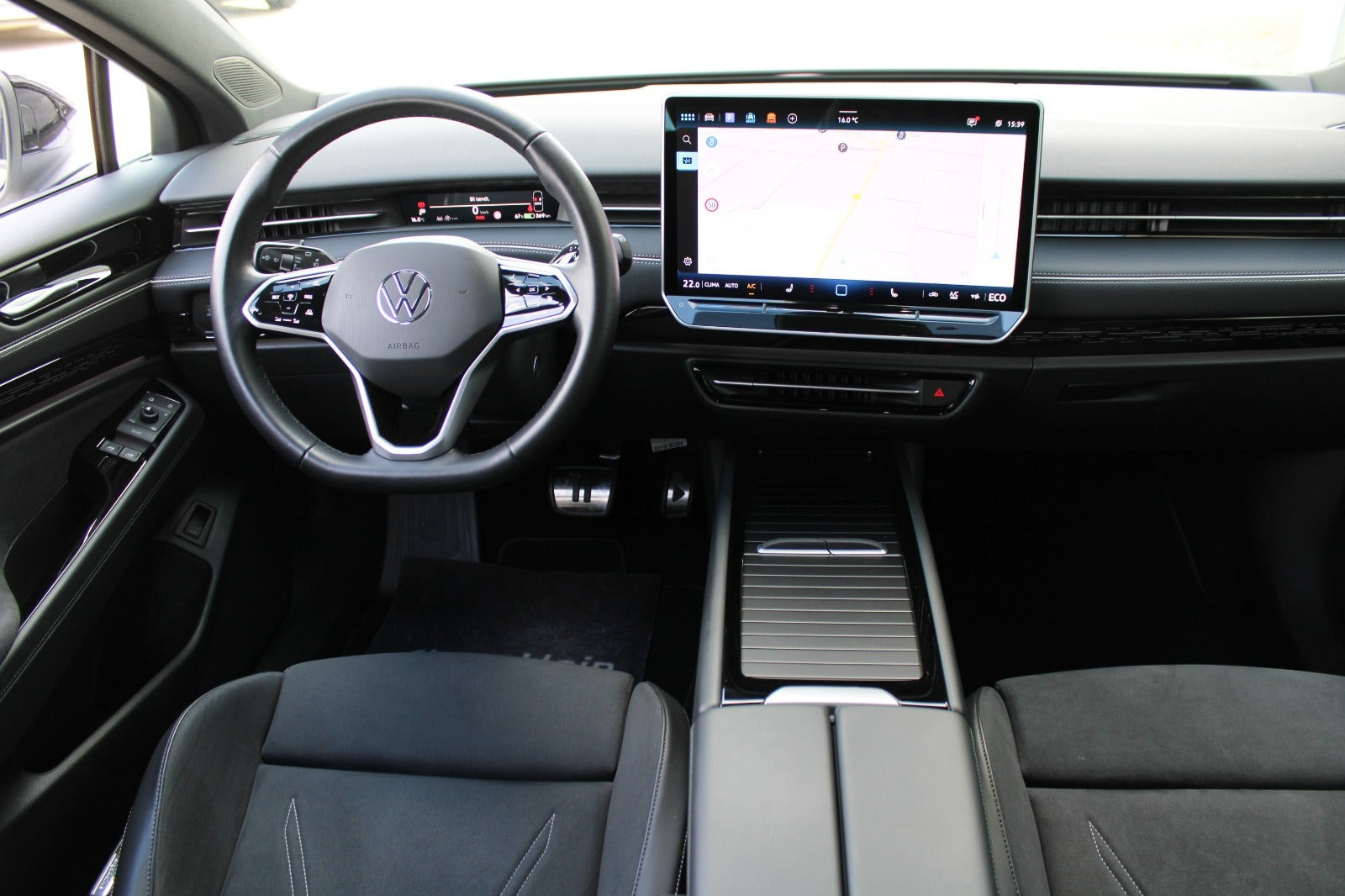Hvid VW ID.7 fra 2024