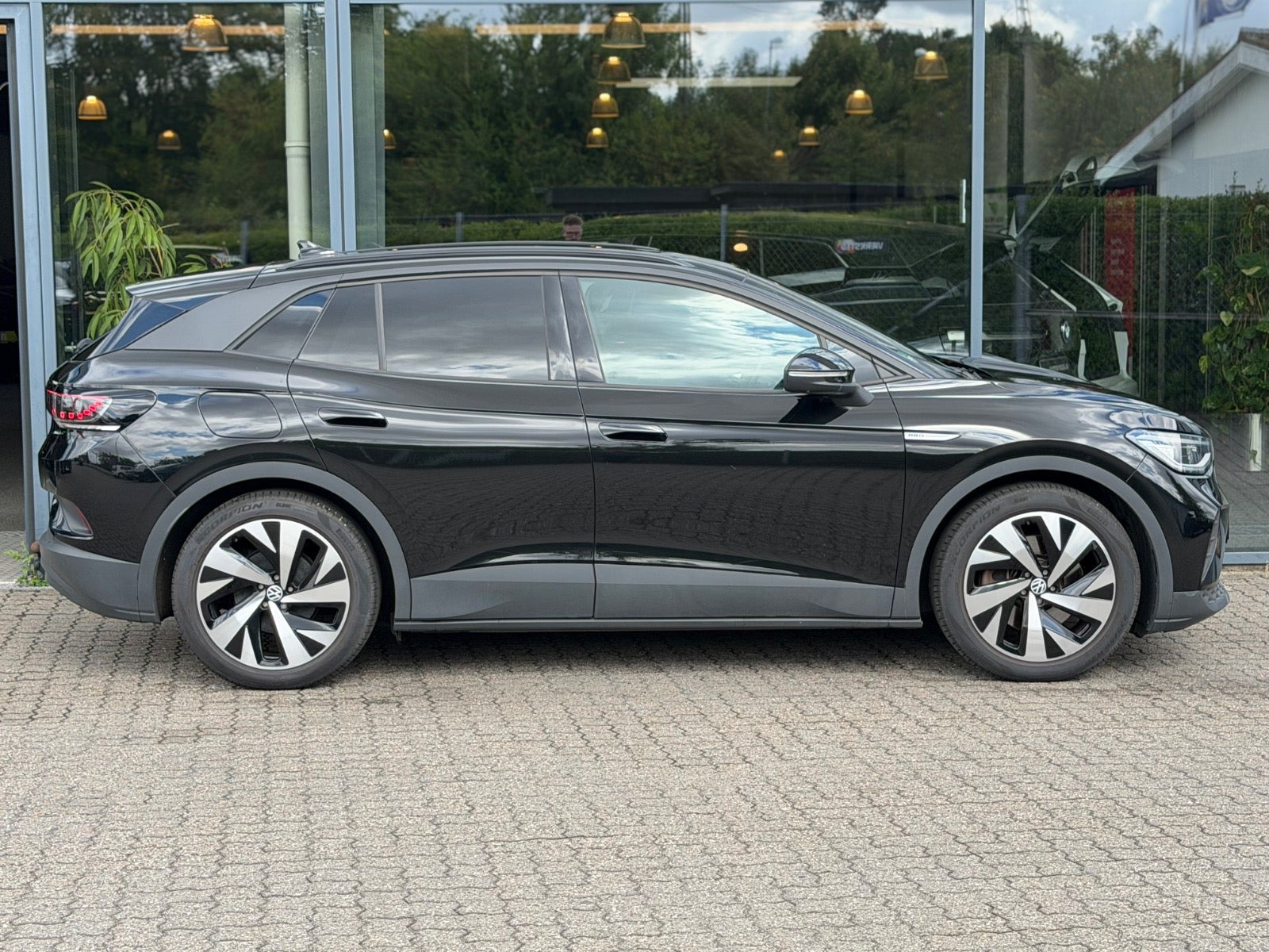 Sort VW ID.4 fra 2023