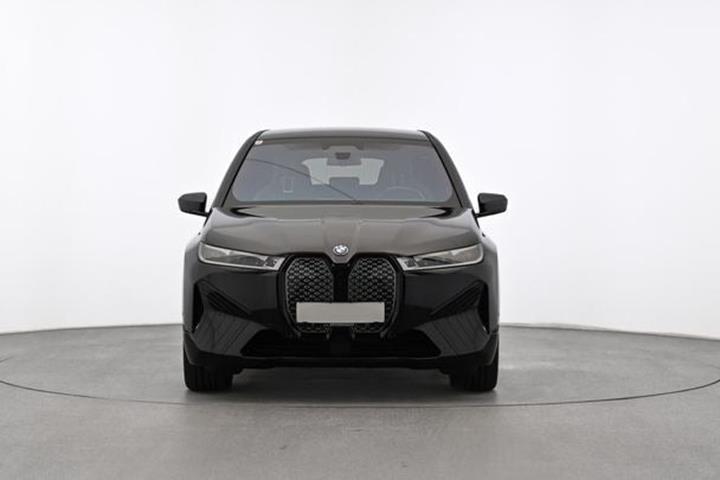 Sort BMW iX fra 2022