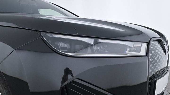 Sort BMW iX fra 2022