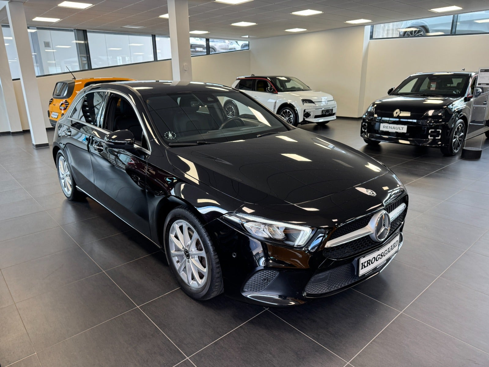 Mercedes A200 1,3 Progressive Premium aut.