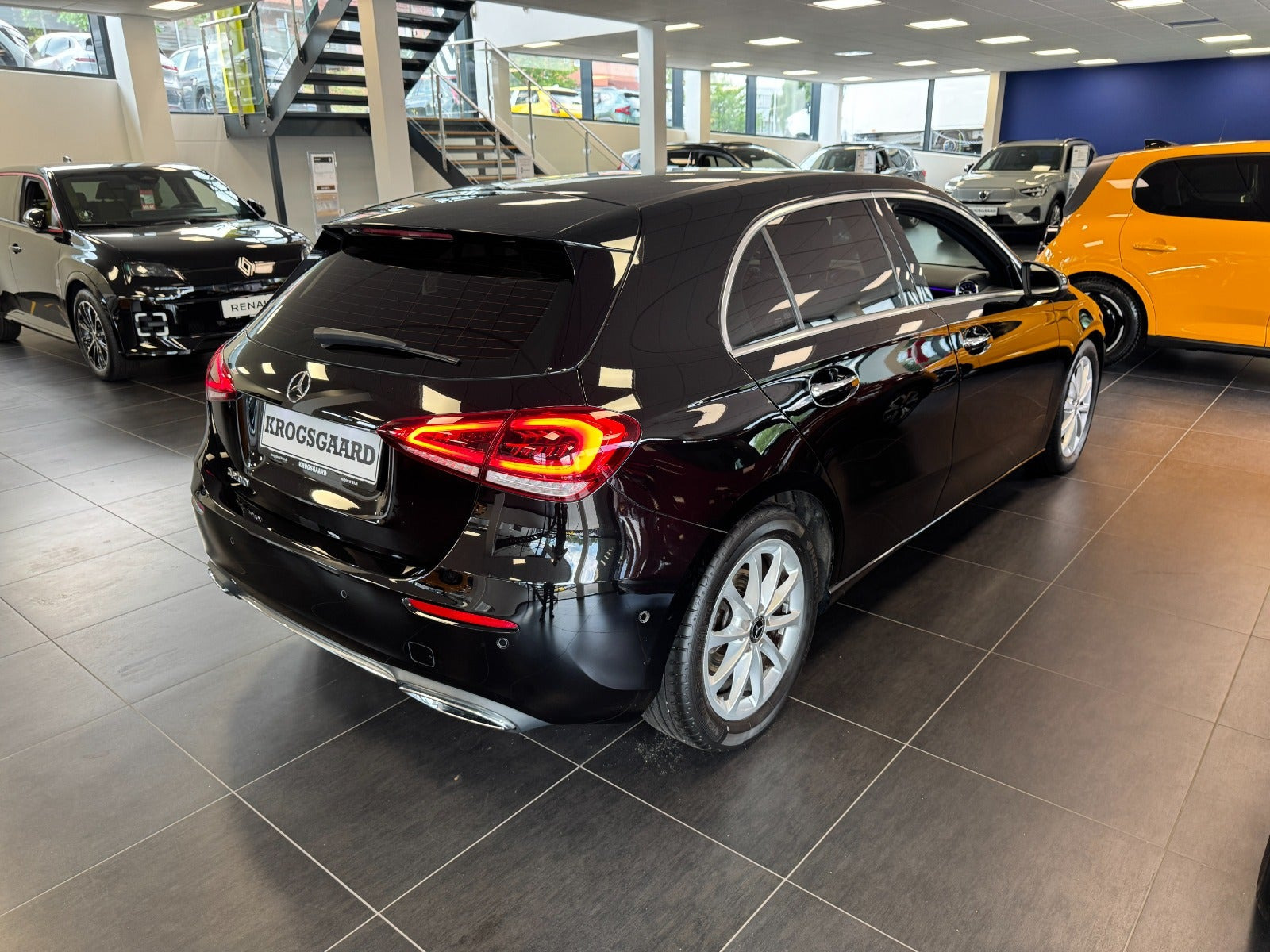 Sort Mercedes A200 fra 2020