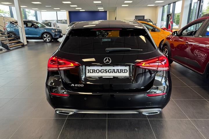Sort Mercedes A200 fra 2020