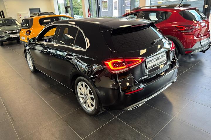 Sort Mercedes A200 fra 2020