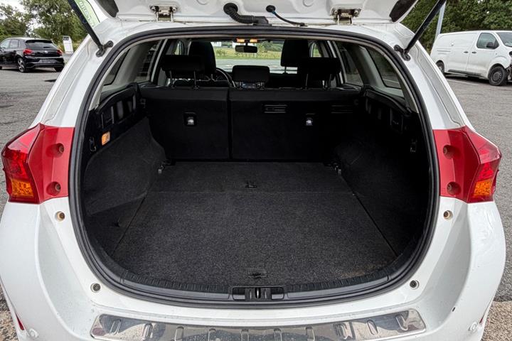 undefined Toyota Auris fra 2013