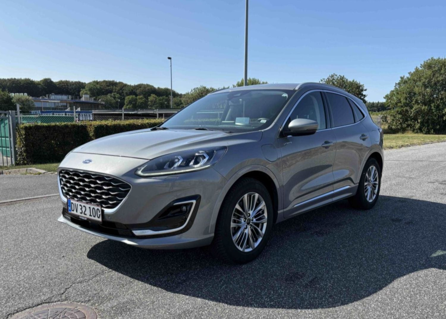 Ford Kuga 2,5 HEV Vignale CVT