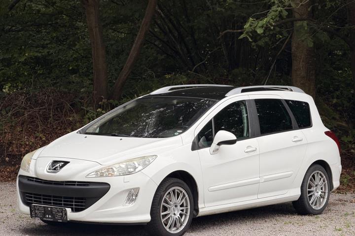 undefined Peugeot 308 fra 2010