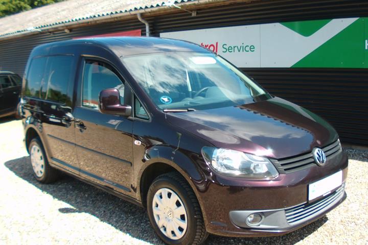 Grå VW Caddy fra 2011