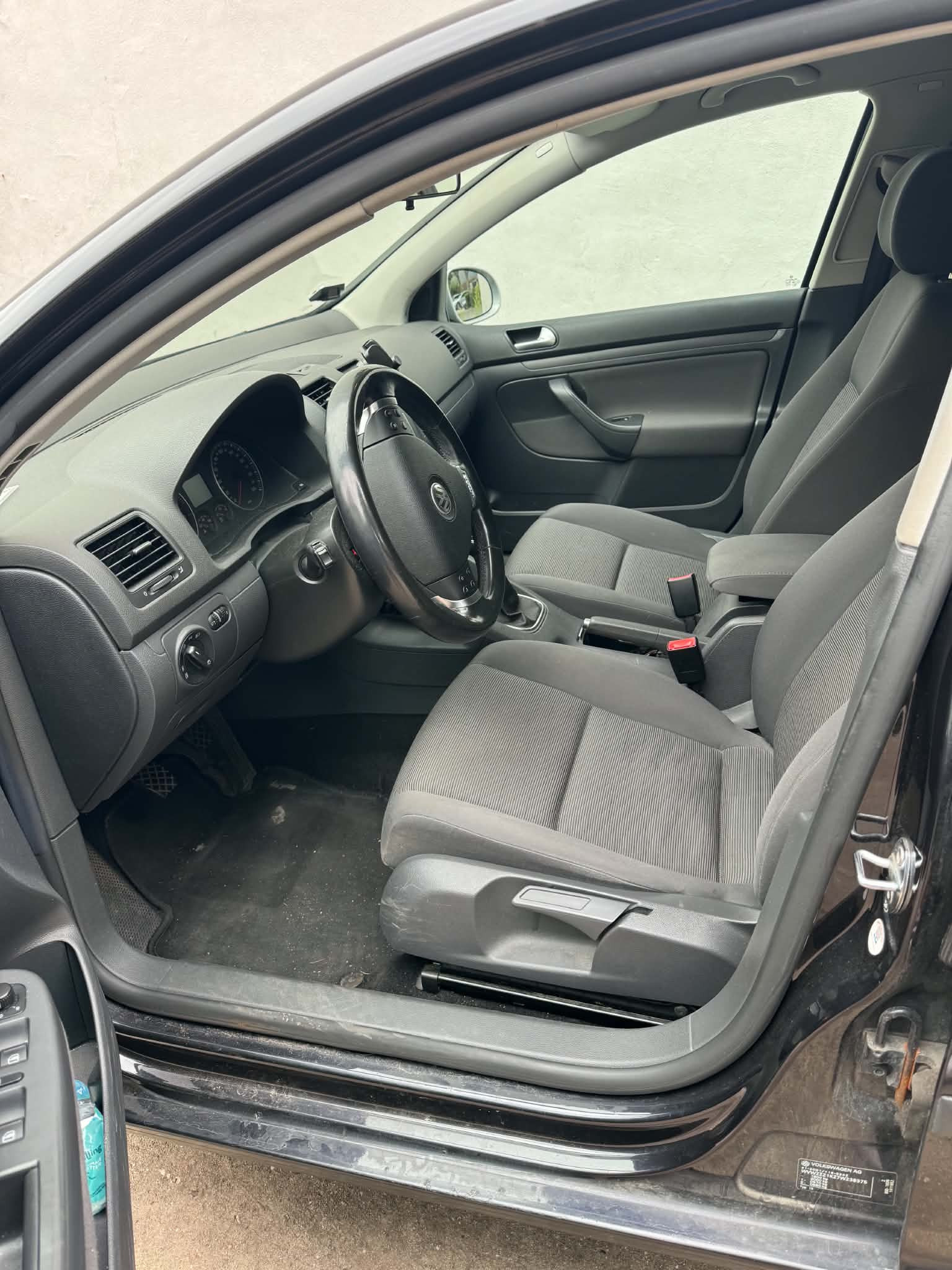 Sort VW Golf fra 2007