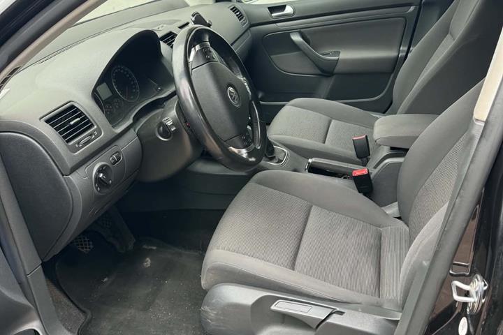 Sort VW Golf fra 2007