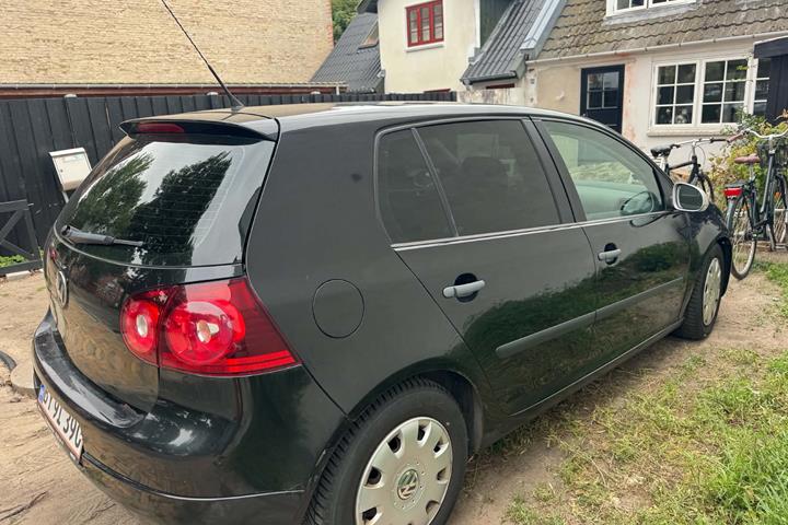Sort VW Golf fra 2007