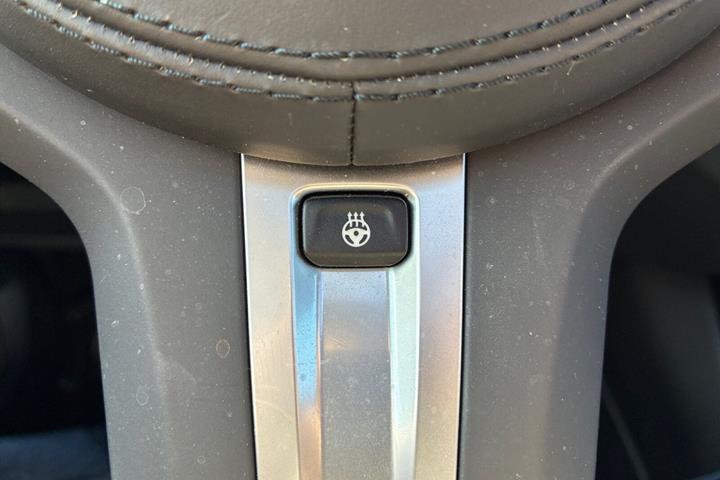 Grå BMW iX3 fra 2024
