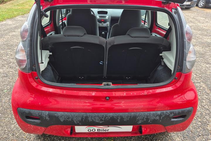 Grøn Citroën C1 fra 2009