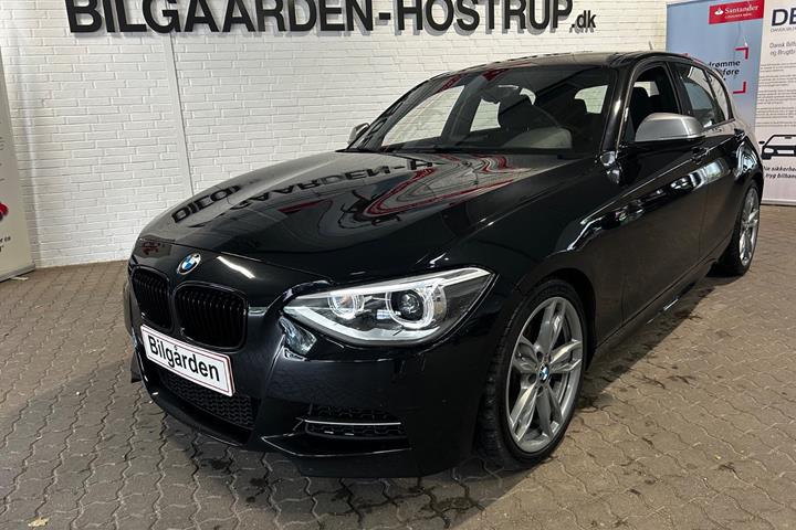 Sort BMW M135i fra 2014