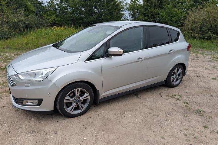 Sølv Ford C-MAX fra 2018