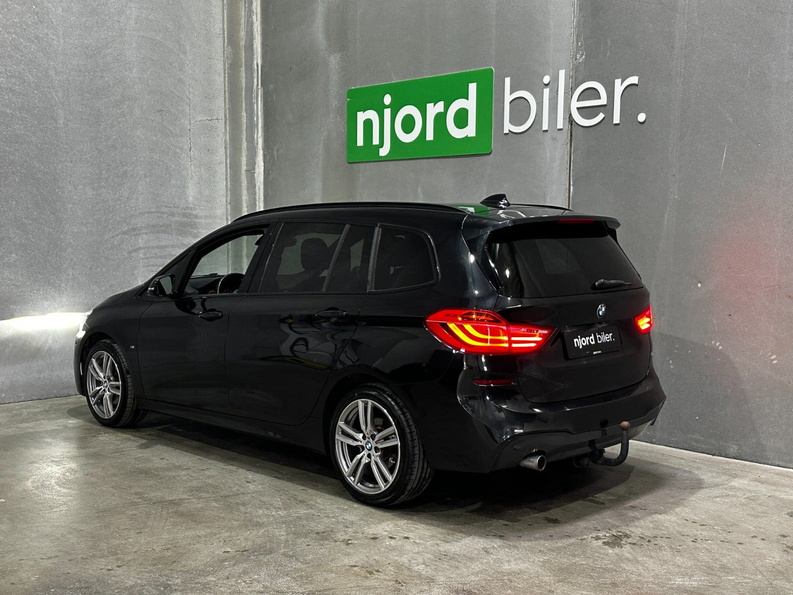 undefined BMW 218d fra 2017