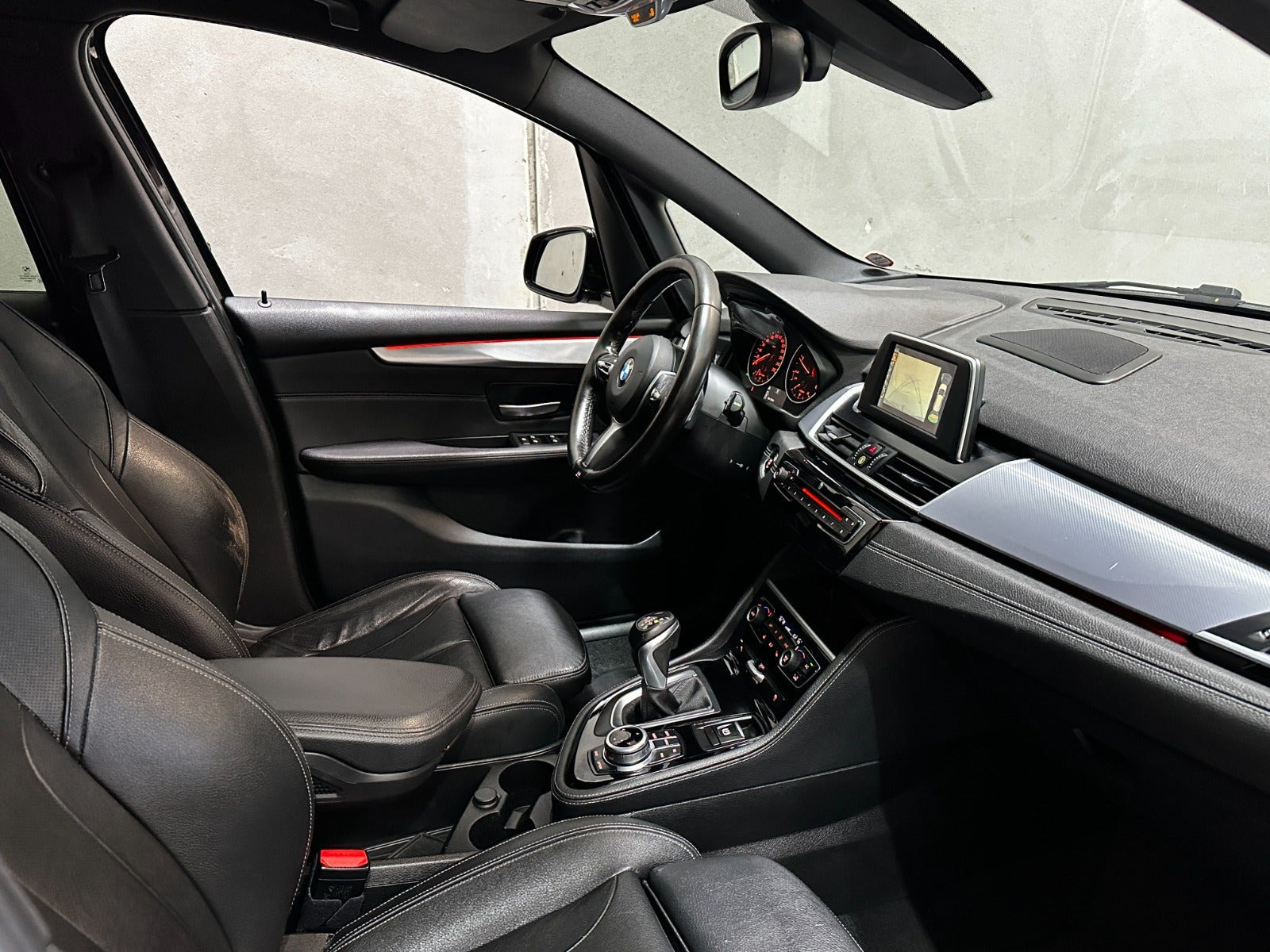 undefined BMW 218d fra 2017