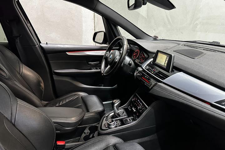 undefined BMW 218d fra 2017