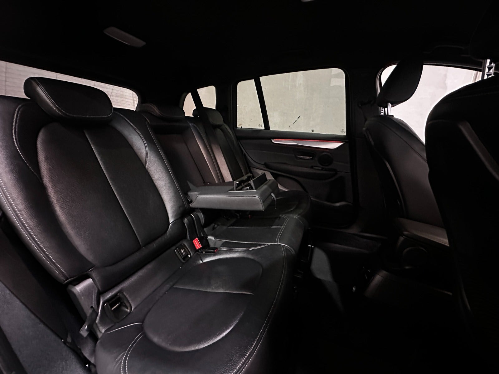 undefined BMW 218d fra 2017