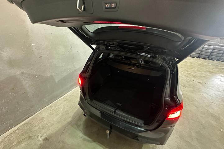 undefined BMW 218d fra 2017