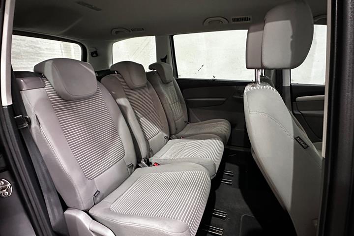 undefined Seat Alhambra fra 2013