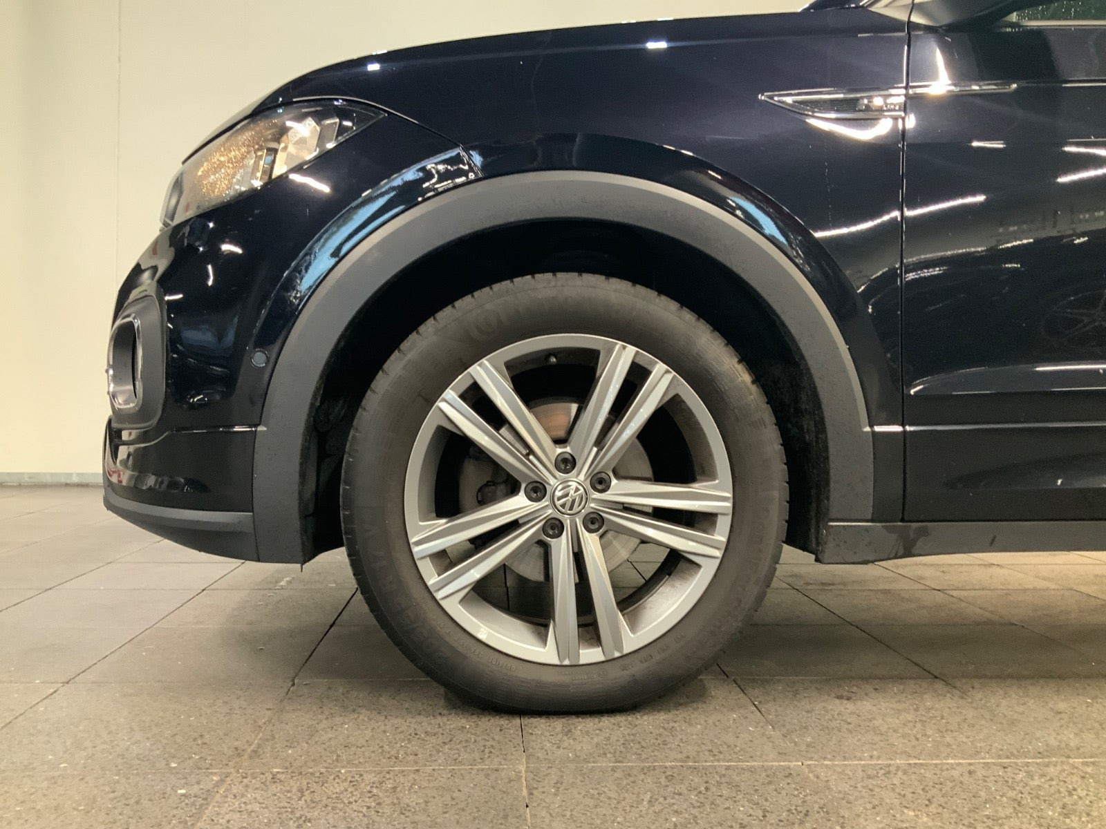 Sort VW T-Cross fra 2019