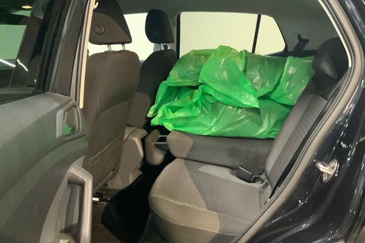 Sort VW T-Cross fra 2019