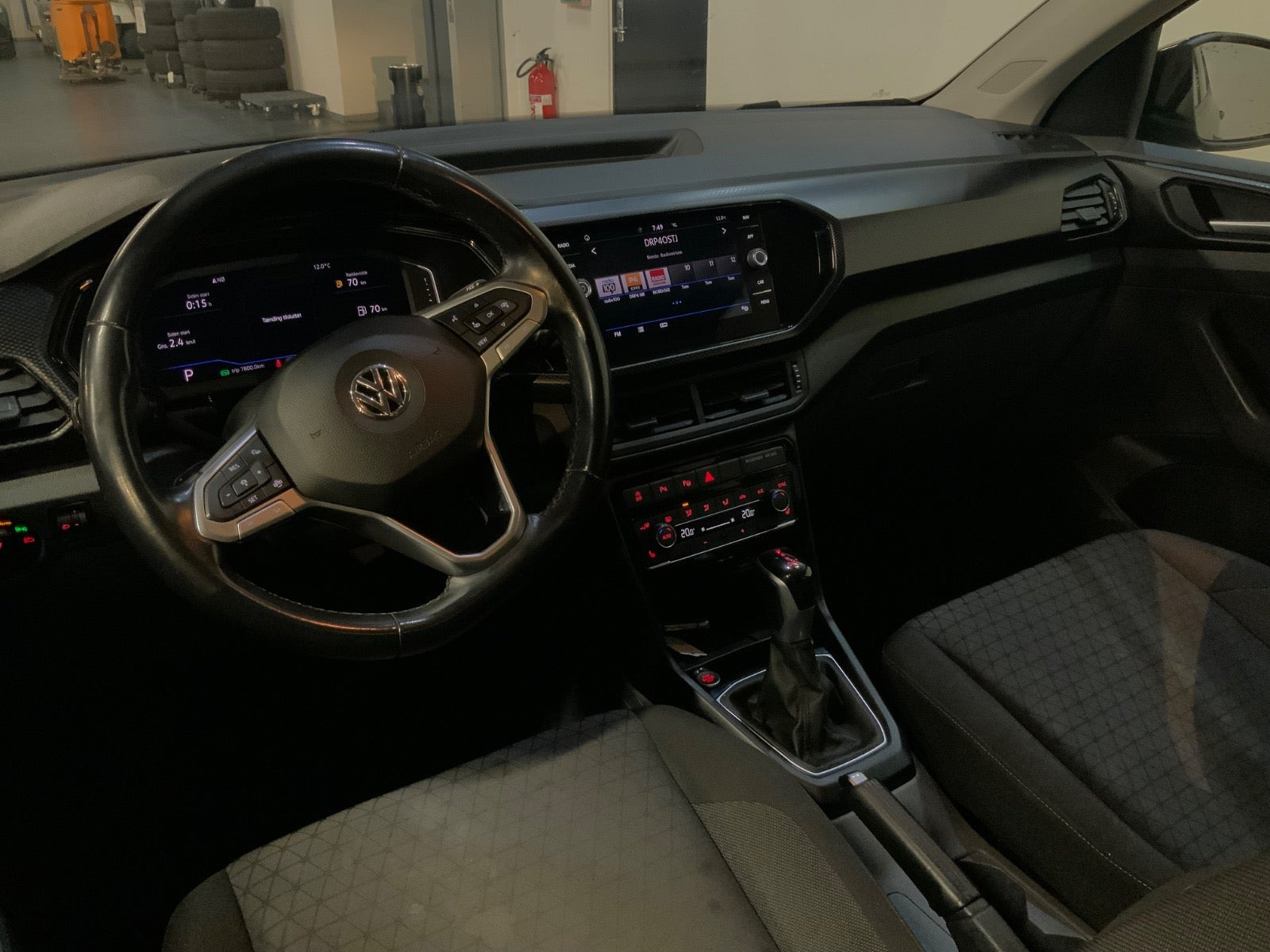 Sort VW T-Cross fra 2019