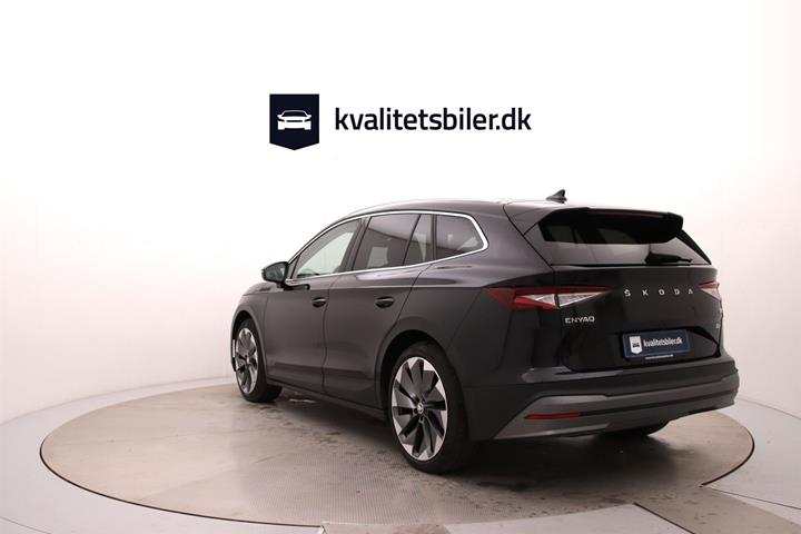Sort Skoda Enyaq fra 2023
