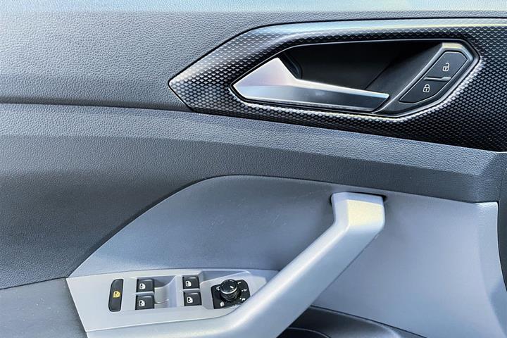 Sort VW T-Cross fra 2021