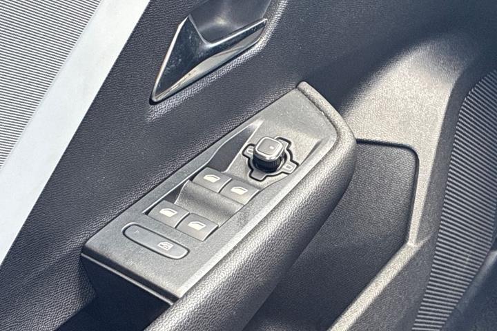 undefined Opel Astra-e fra 2024