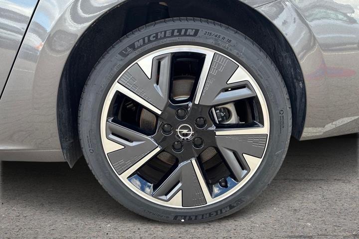undefined Opel Astra-e fra 2024