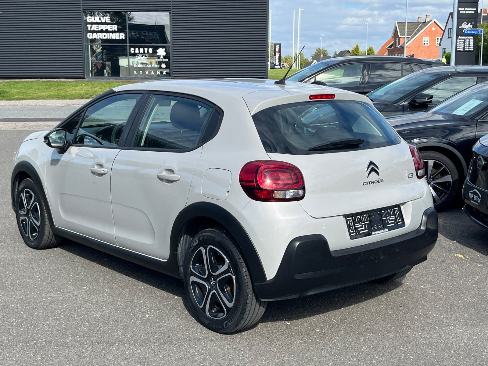 Beige Citroën C3 fra 2021