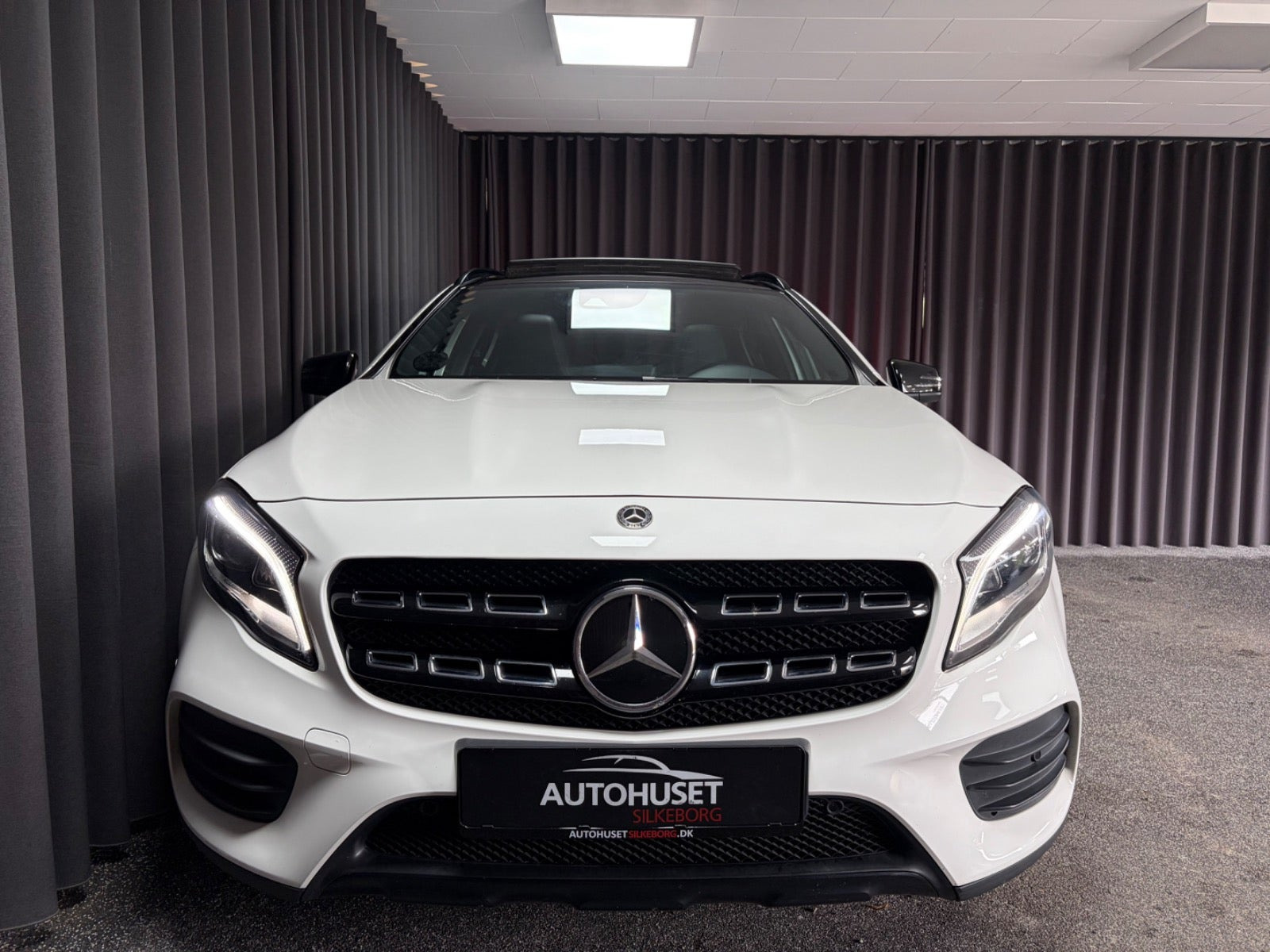 undefined Mercedes GLA250 fra 2017