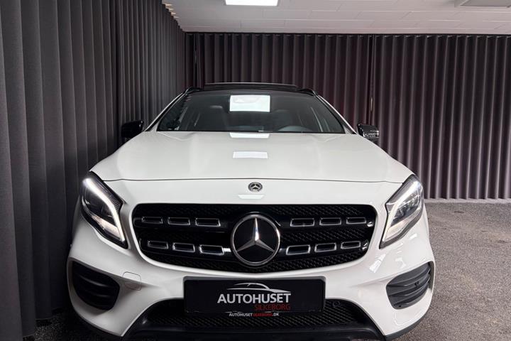 undefined Mercedes GLA250 fra 2017