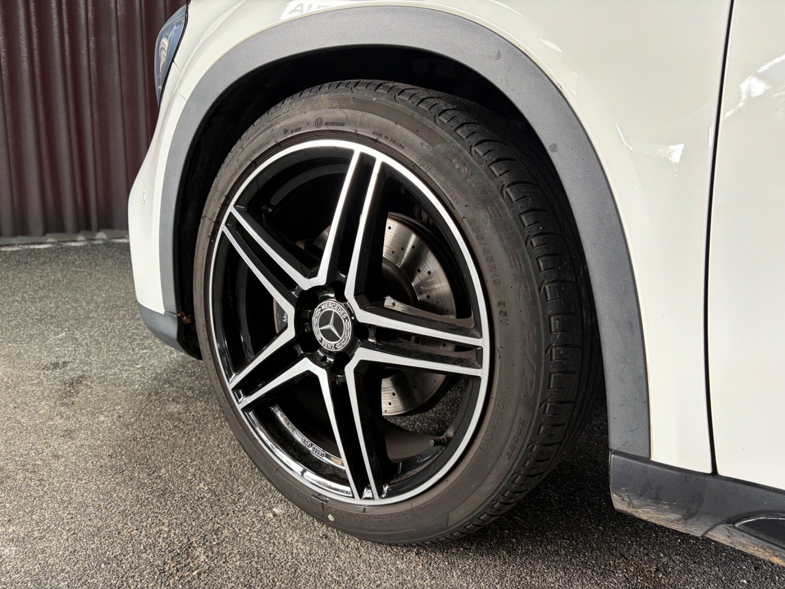 undefined Mercedes GLA250 fra 2017