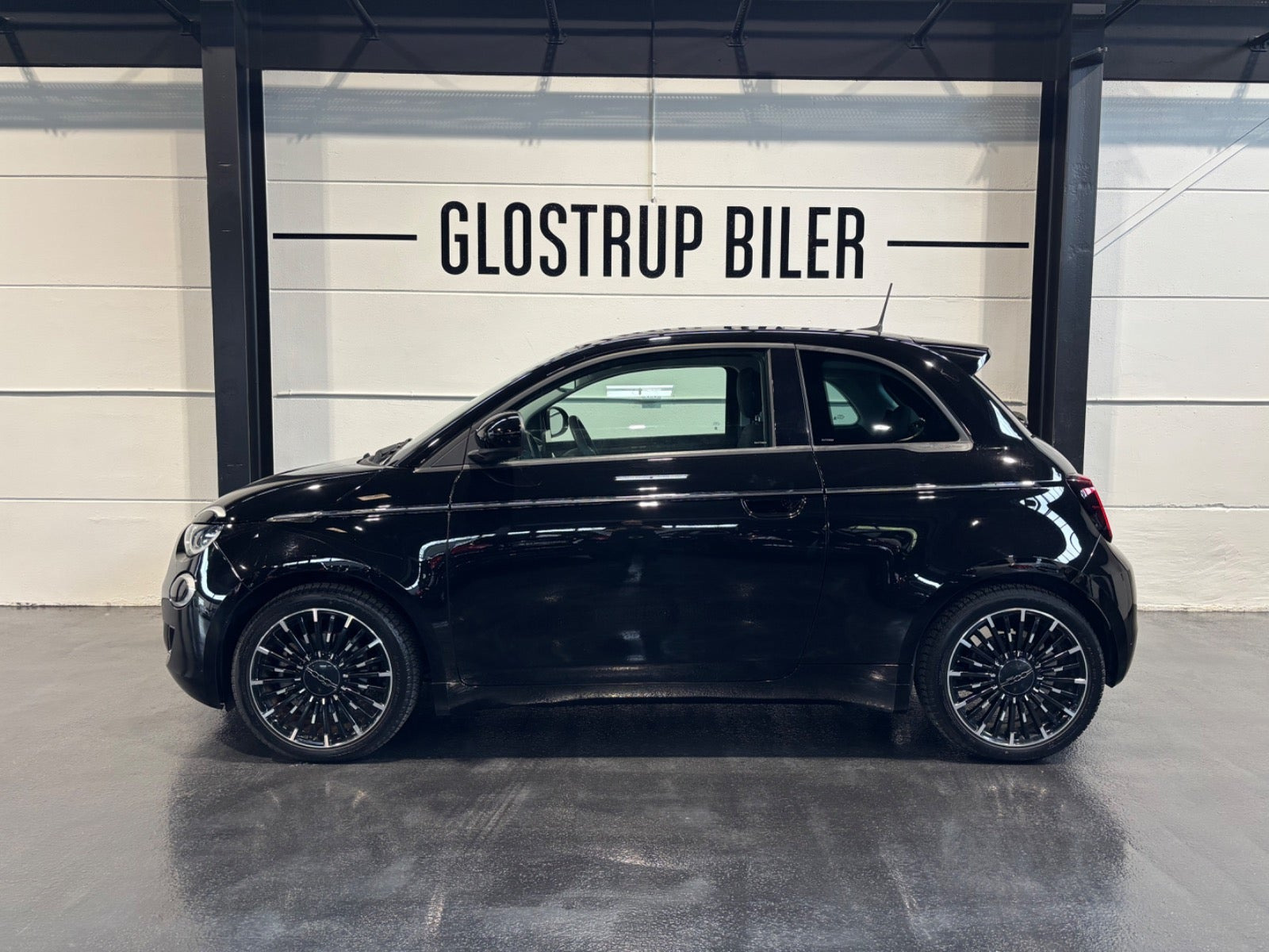 Sort Fiat 500e fra 2021