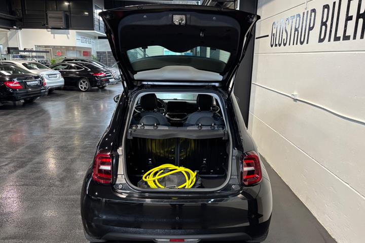 Sort Fiat 500e fra 2021