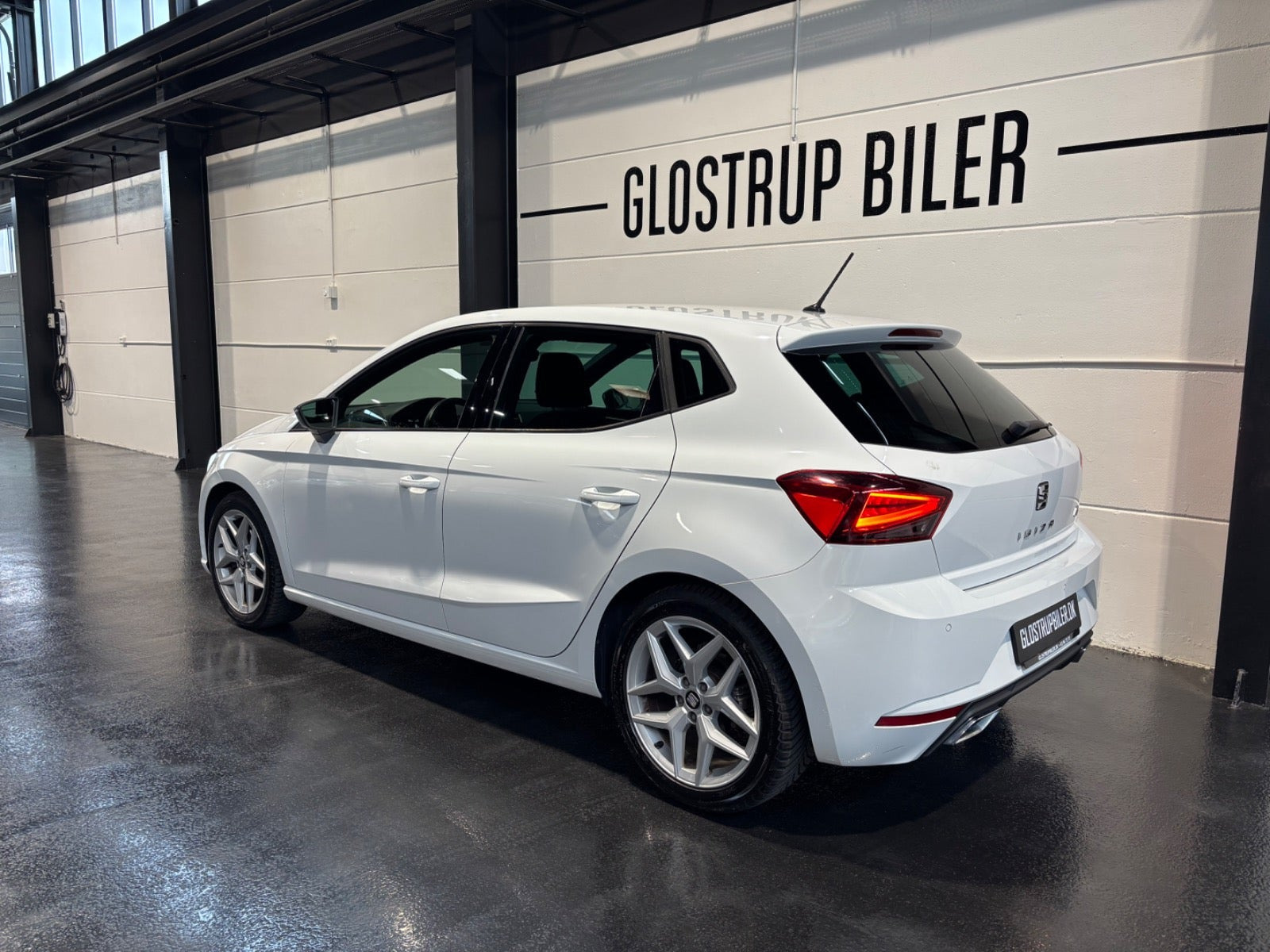 Hvid Seat Ibiza fra 2020