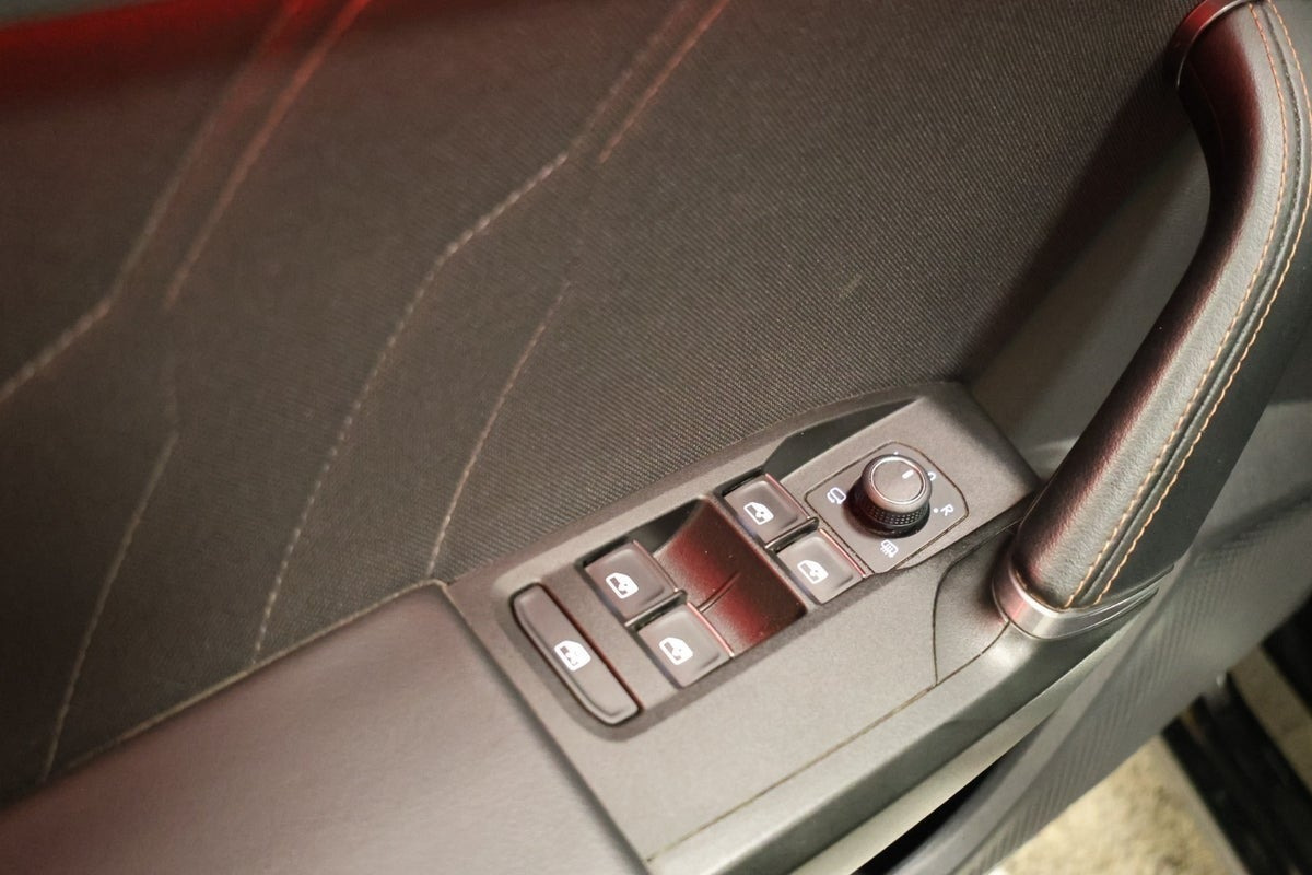 Sort Cupra Leon fra 2021