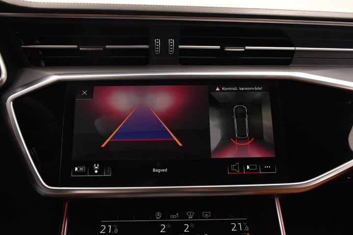 Grå Audi RS6 fra 2020