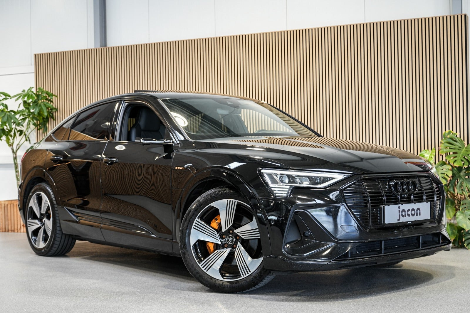 Audi e-tron 55 S-line Sportback quattro