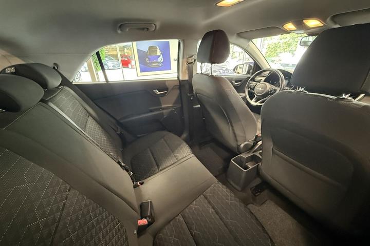 Sort Kia Rio fra 2023