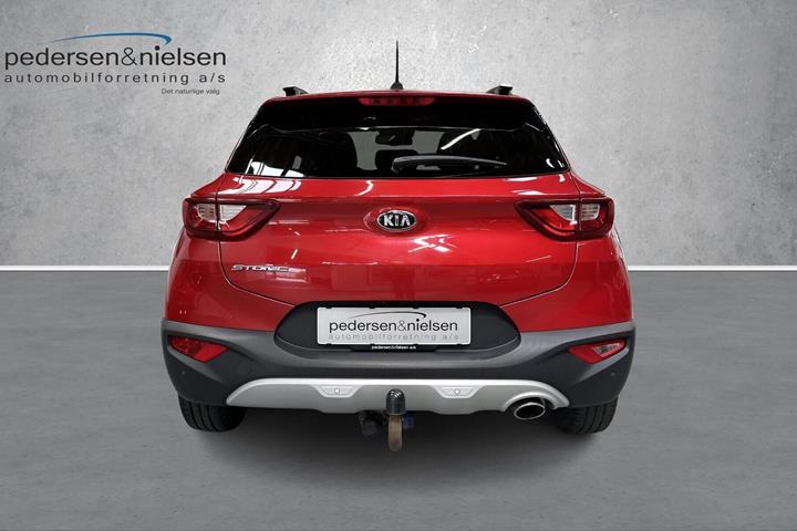 Rød Kia Stonic fra 2018