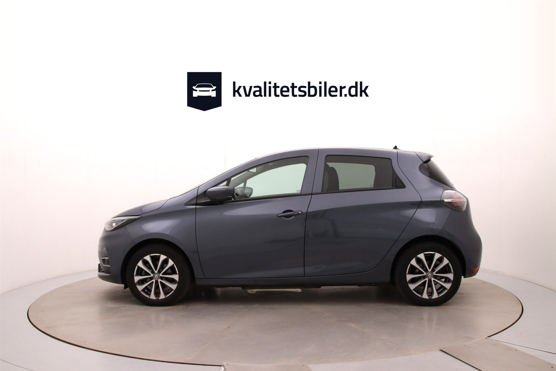 Grå Renault Zoe fra 2021