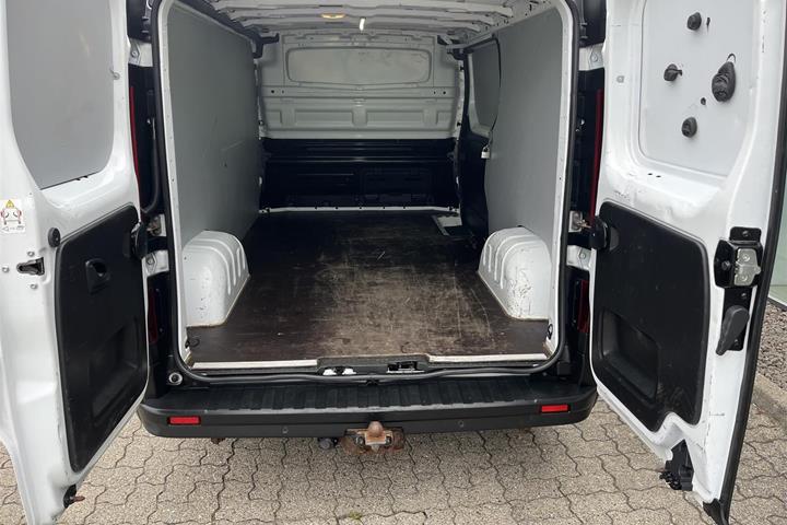 Hvid Renault Trafic fra 2022