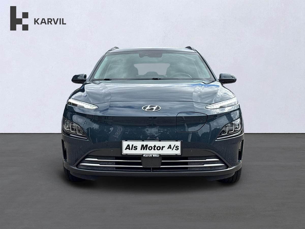 Grå Hyundai Kona fra 2022
