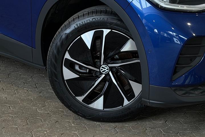 Blå VW ID.4 fra 2022