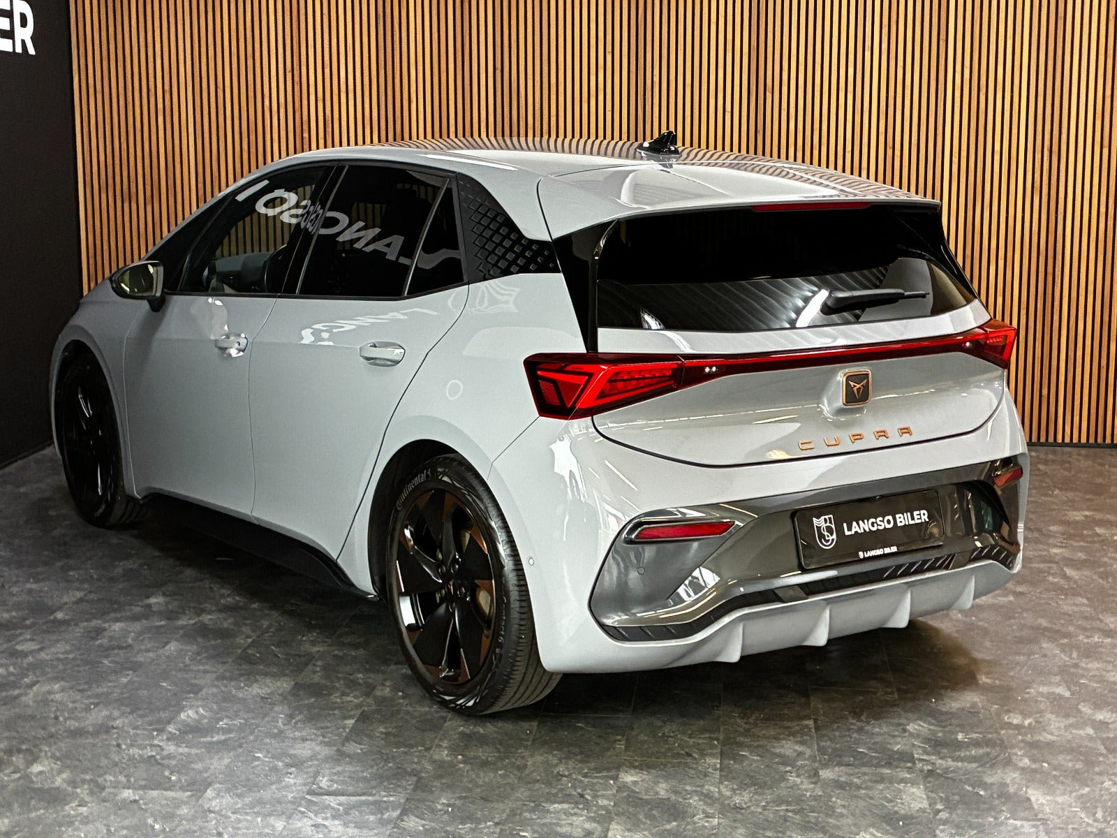 Grå Cupra Born fra 2022